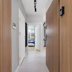 Lotniczowka By Renters Prestige Διαμέρισμα