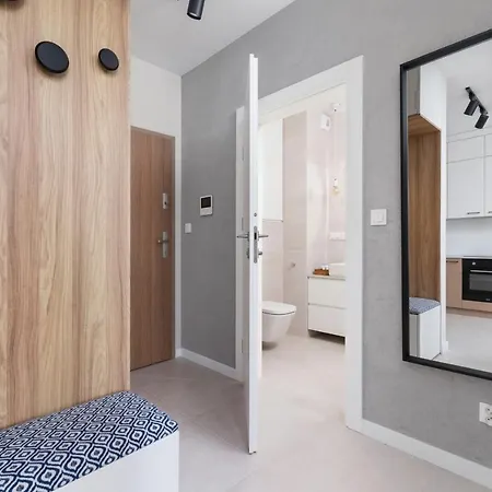 Lotniczówka By Renters Prestige *