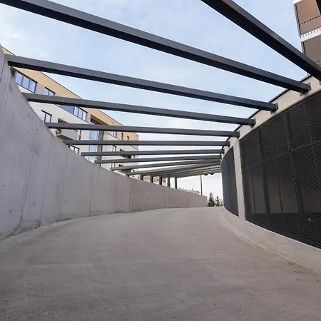 Lotniczowka By Renters Prestige Apartment